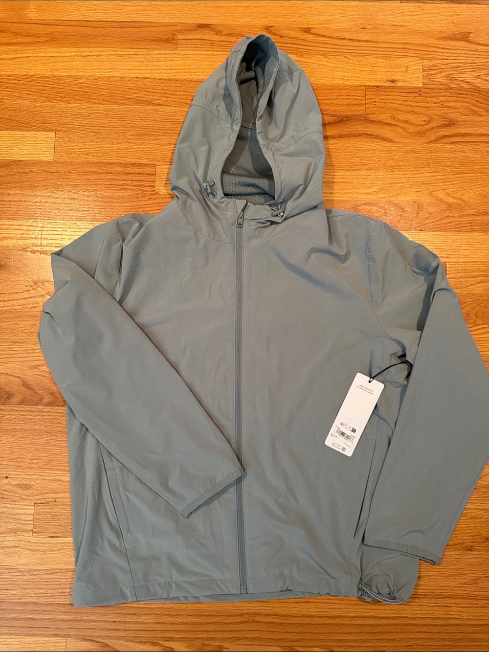 ALO Yoga Men's Lightweight Hooded Windbreaker Jacket - Desert Sage
